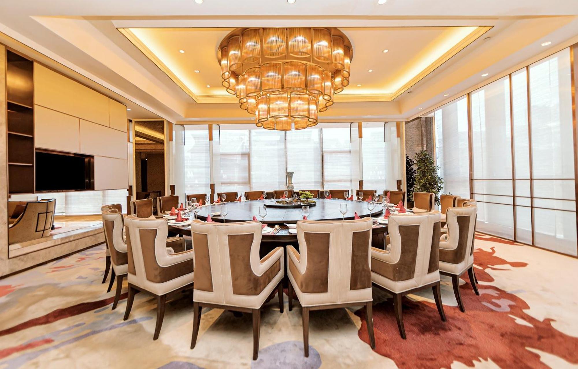 Hotel Crowne Plaza Yibin By Ihg Exterior foto