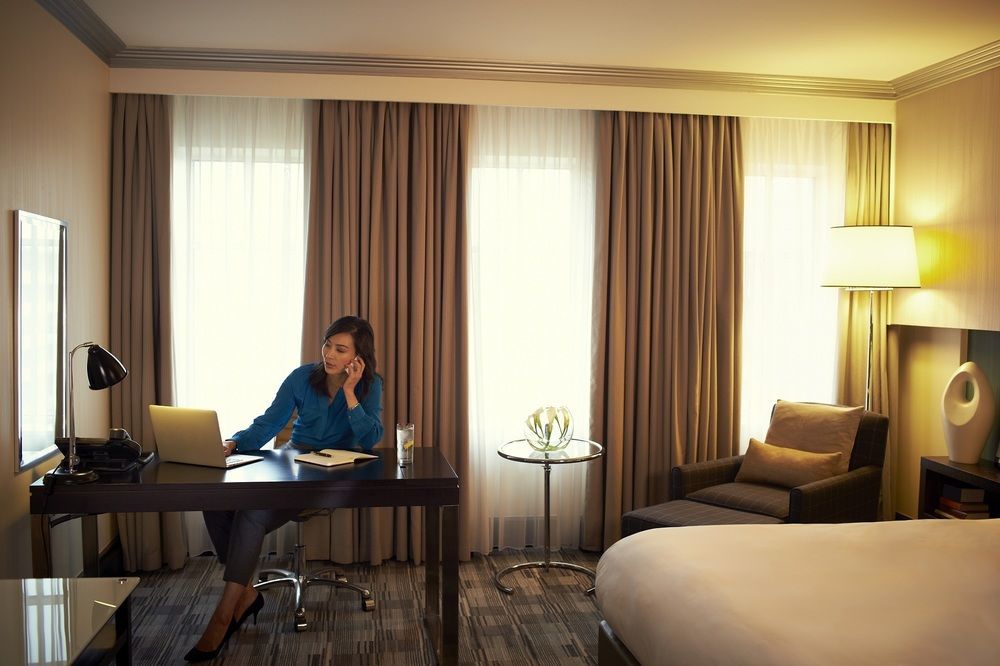 Hotel Crowne Plaza Yibin By Ihg Exterior foto